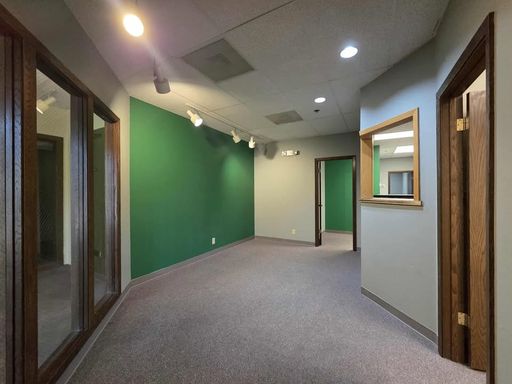 Commercial Office Space – photo 1