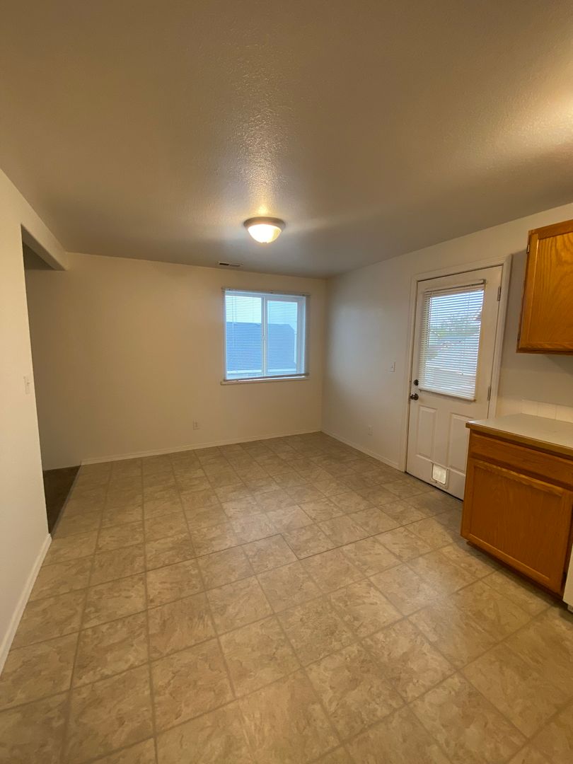 1409 Maple Street 2, Wenatchee, WA 98801