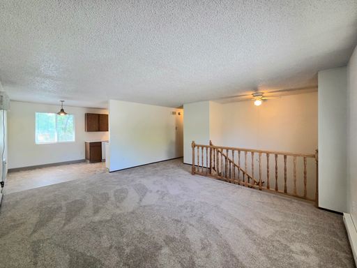 Oversized 3 Bedroom Duplex! ~ East Wenatchee School District ~ – photo 1