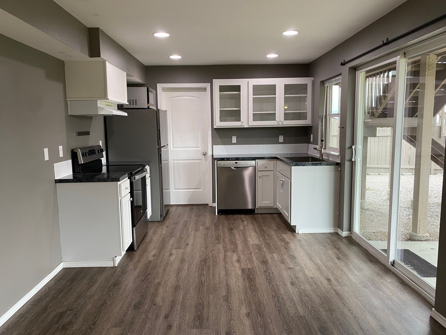 East Wenatchee Apartment: 3950 NE Vista Del Rey Dr.