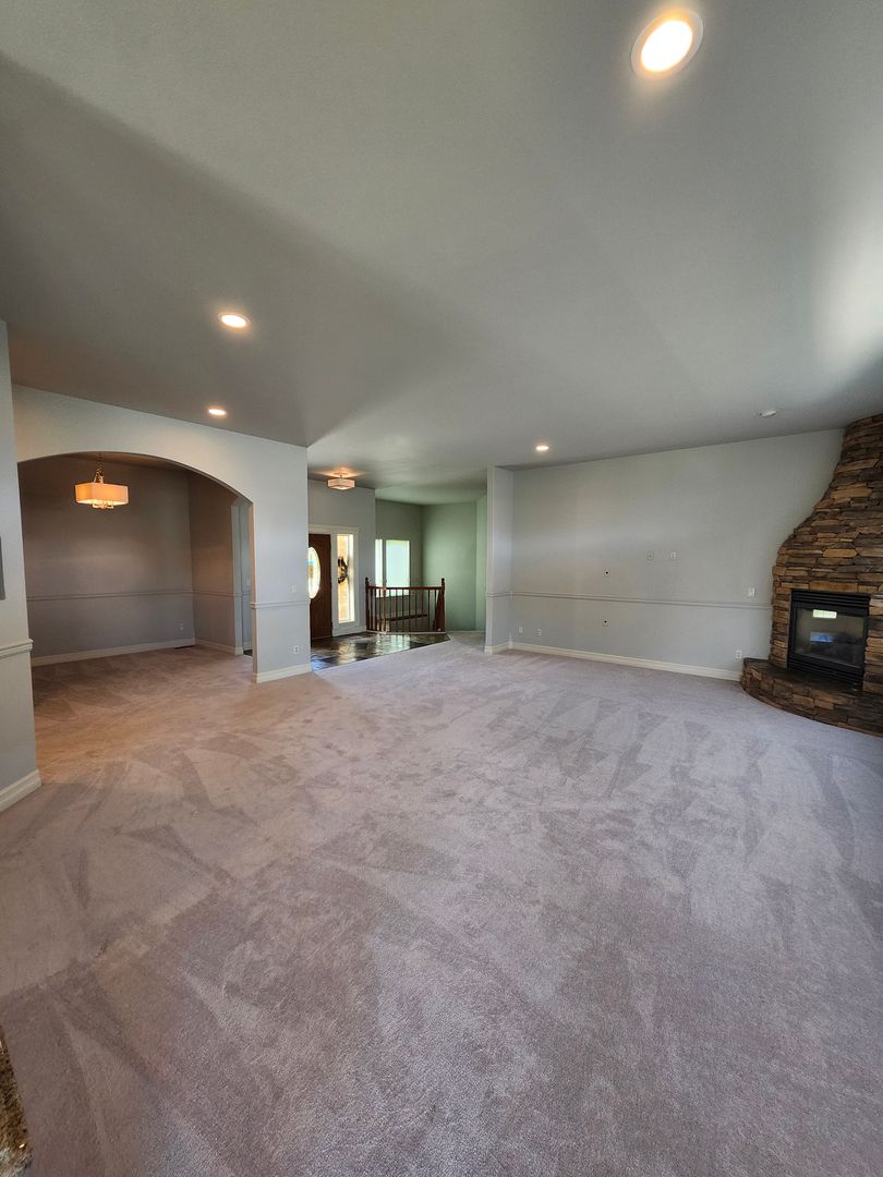 718 Briarwood Dr , East Wenatchee, WA 98802