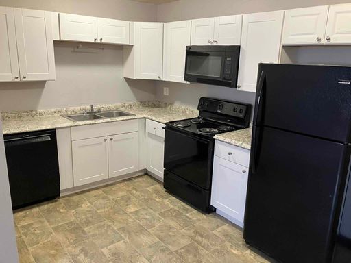 Updated Littleton Apartment with Amenities! Sapphire Place – photo 1