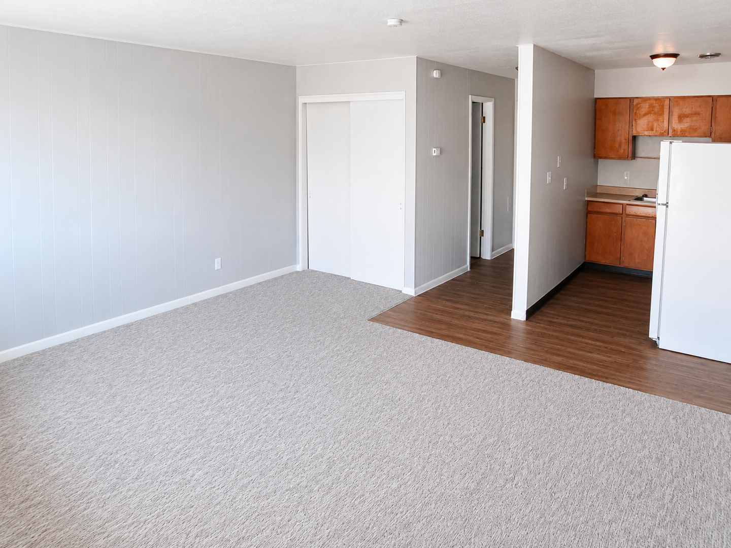 Littleton Apartment: 368 W Powers Ave