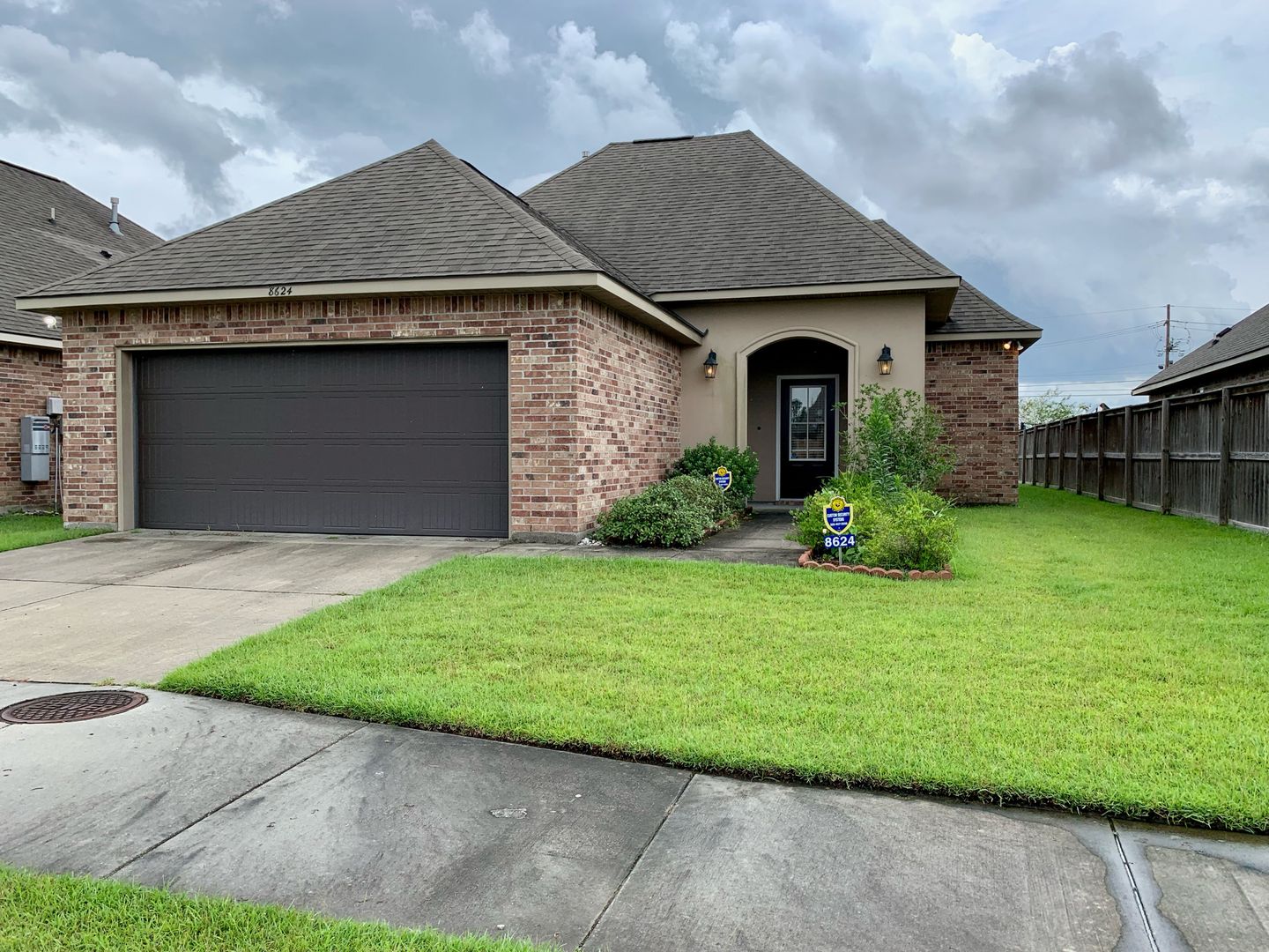 Baton Rouge House: 8624 Abertay Ave
