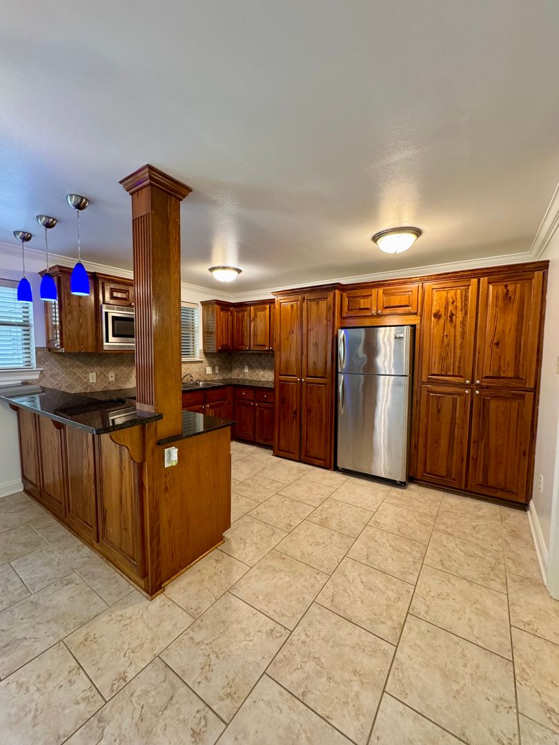 Baton Rouge Apartment: 1290 Park Blvd.