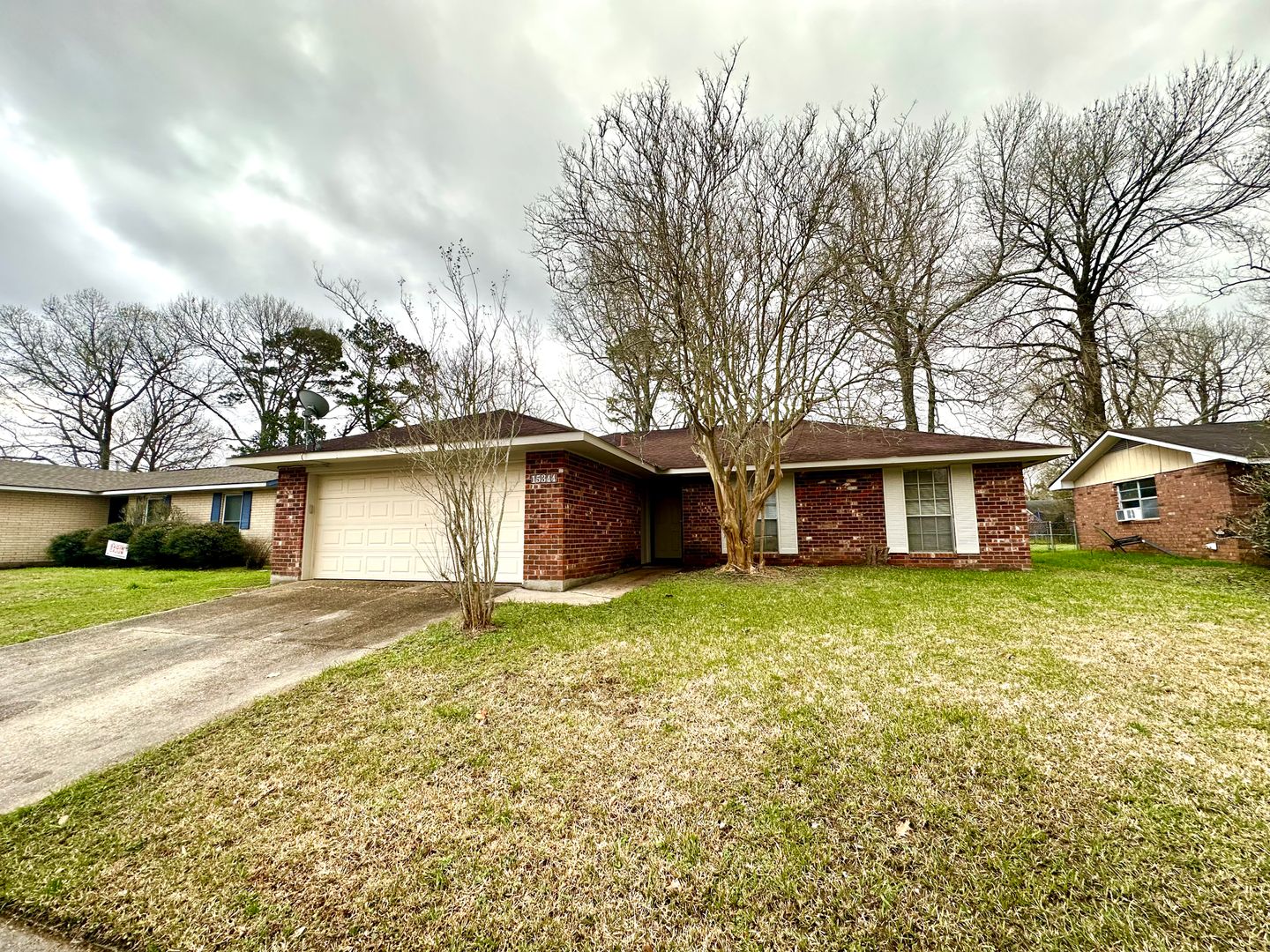 Baton Rouge House: 15344 Monica Ave