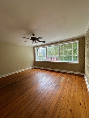 1BR 1BA 3rd Street Downtown – photo 1