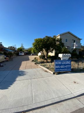 AVAILABLE FOR: 2027/2028 SCHOOL YEAR!! – photo 1