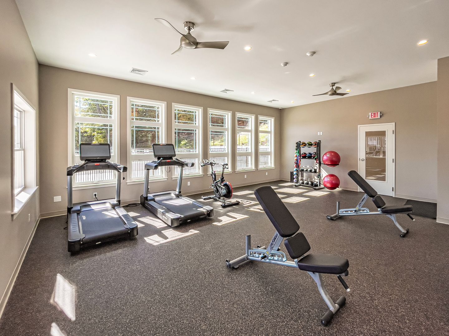 Gym at Westledge Apartments LLC (5 of 6)