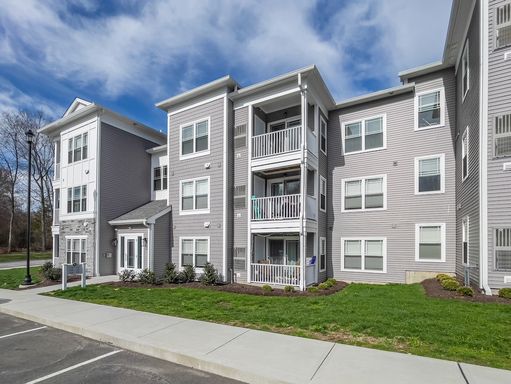 Westledge Apartment's Claremont, Pet-Friendly, Central AC, WD Included