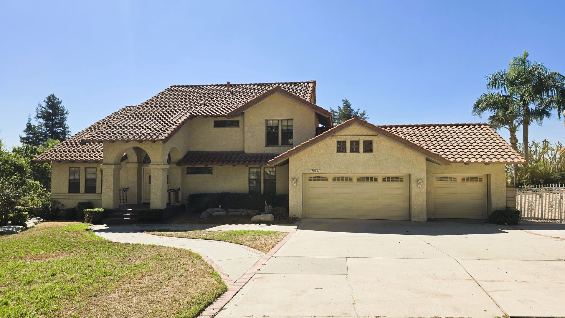 Rancho Cucamonga House: 10951 Boulder Canyon Rd