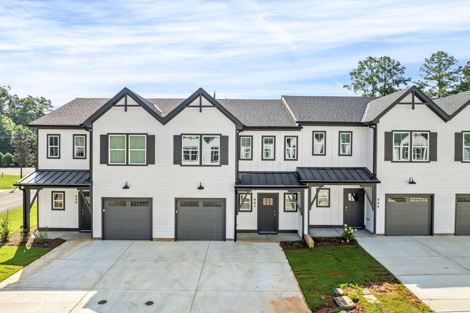 Auburn Townhome: 902 Winslow Ct.