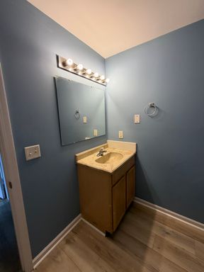 Listing photo thumbnail