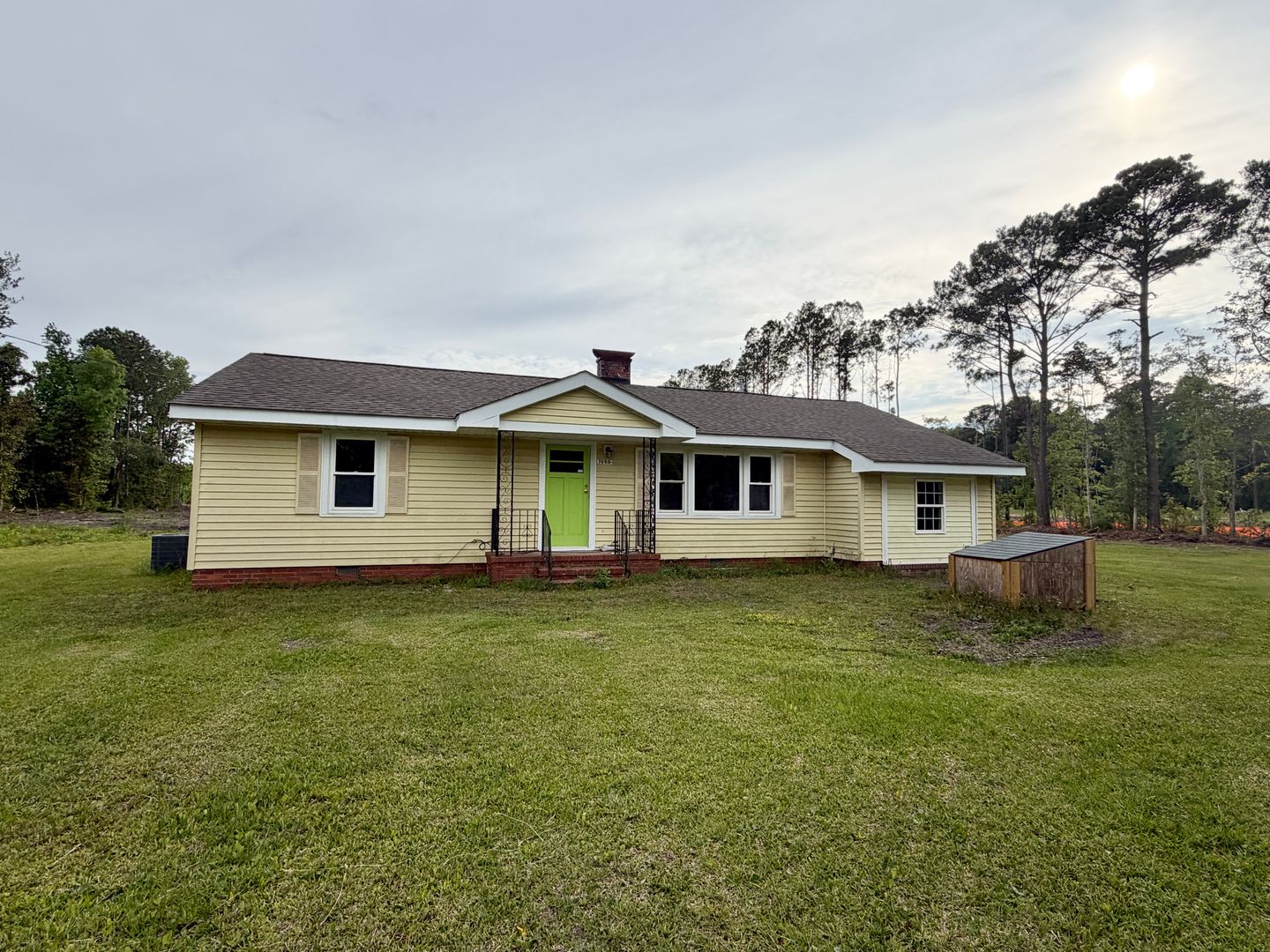 1050 Piner Rd, Wilmington, NC 28409