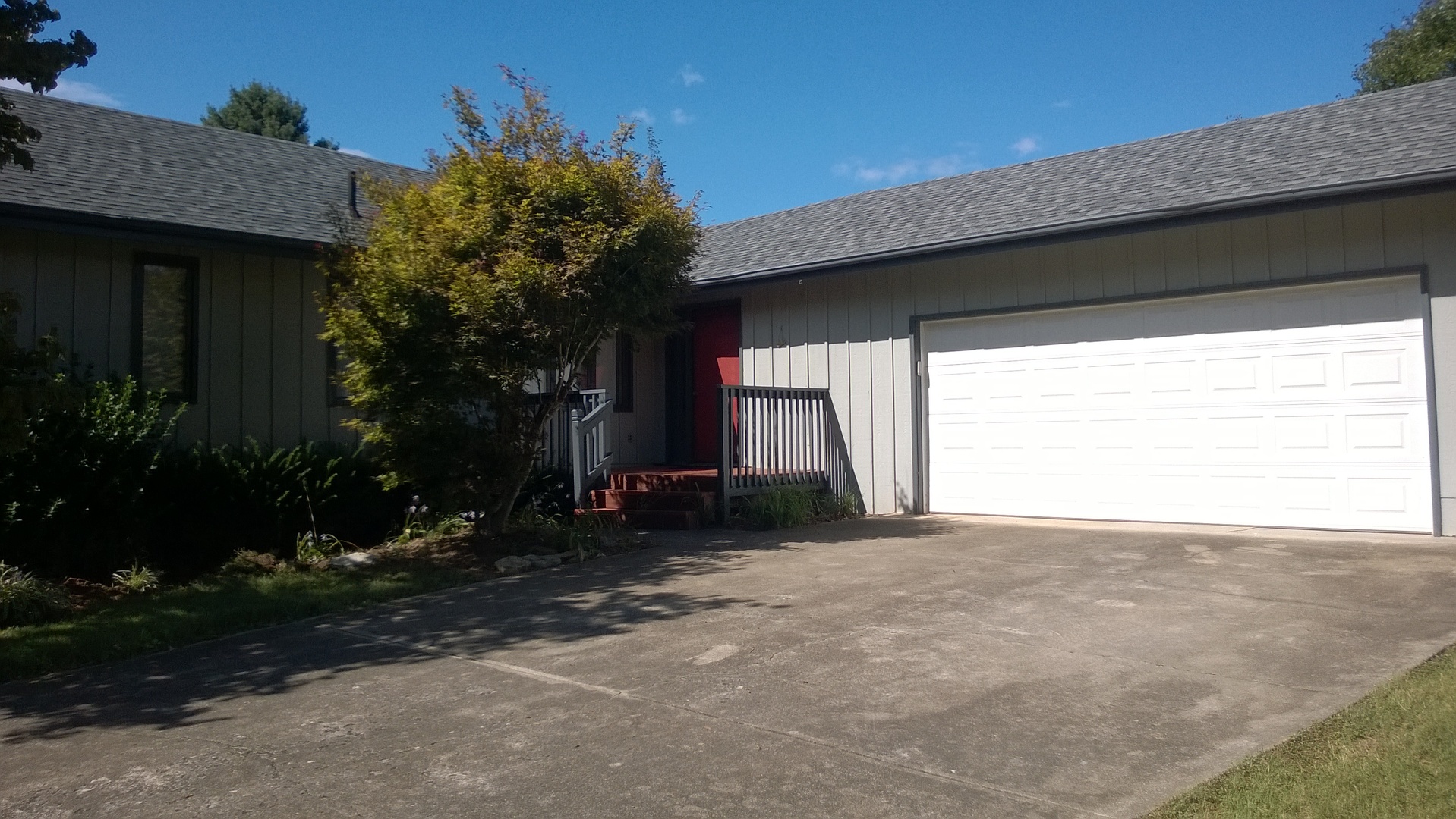 Newly Remodeled One-story 3 bedroom 2 bath home located in Johnson City, Carter County, on 132 Old Milligan Hwy,