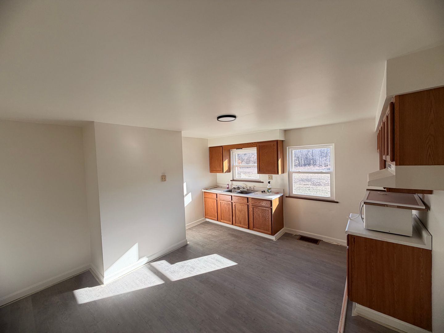 Tarentum Apartment: 4861 Bull Creek Road