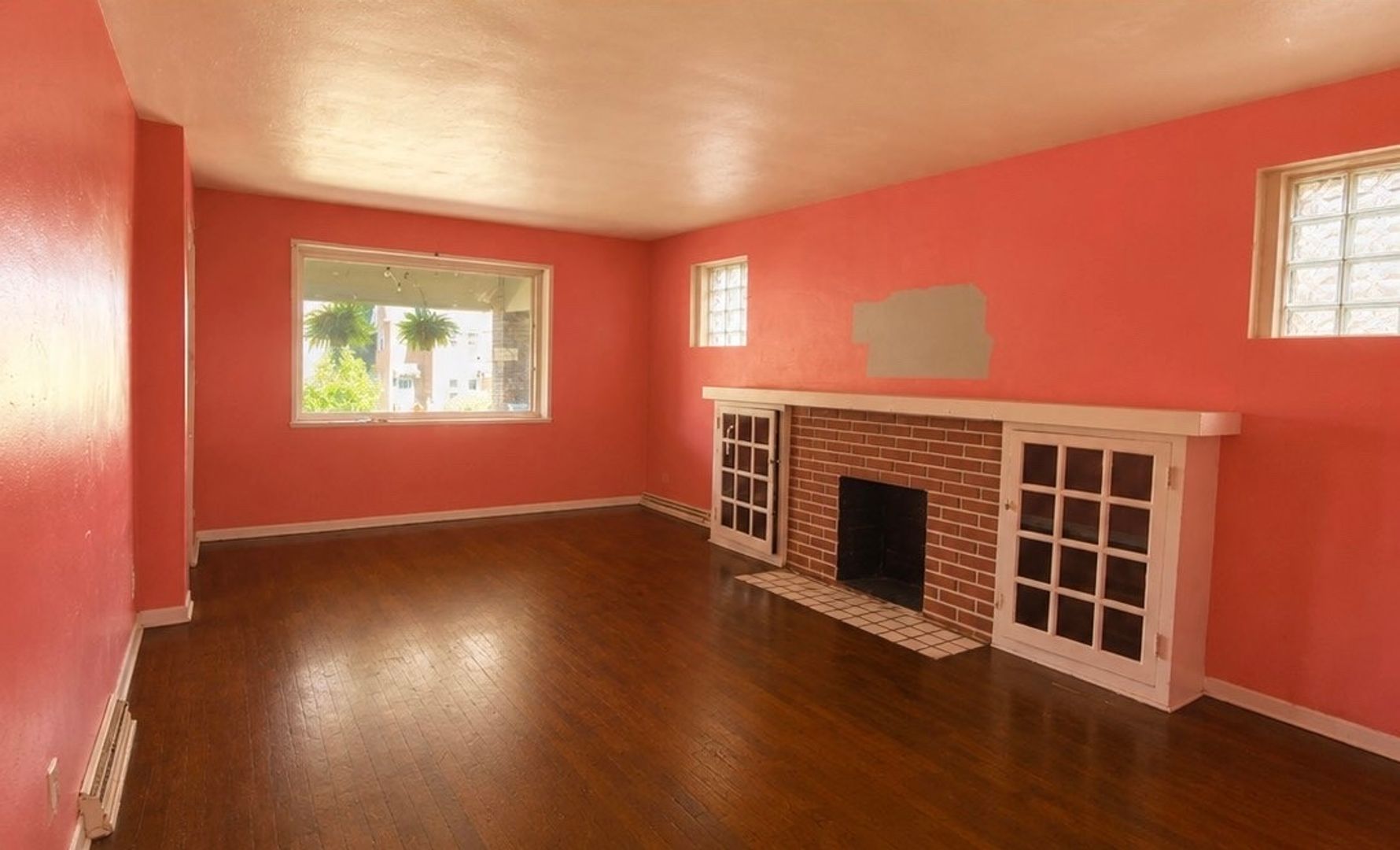 New Kensington Apartment: 260-262 Freeport Road