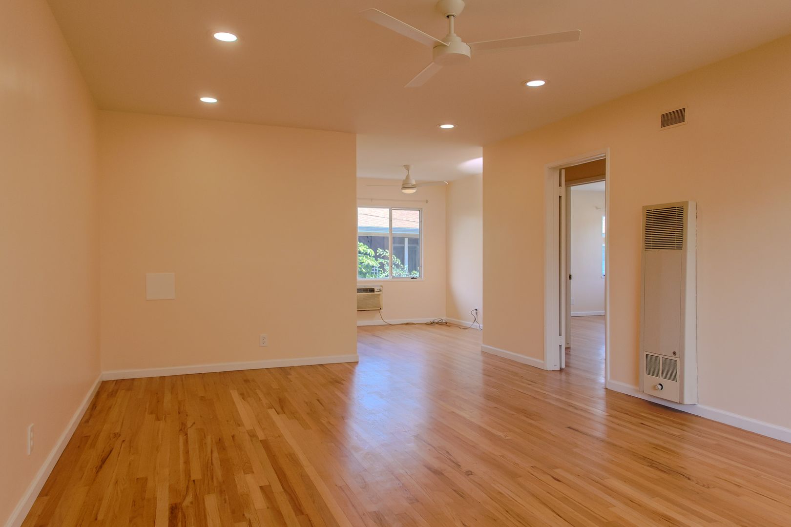 Burbank Apartment: 225-227 W Alameda Avenue