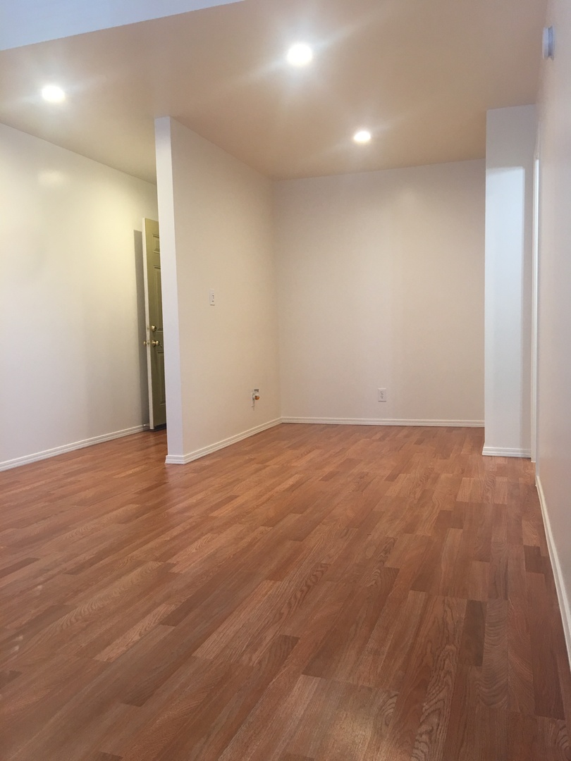 Los Angeles Apartment: 131 S Avenue 63