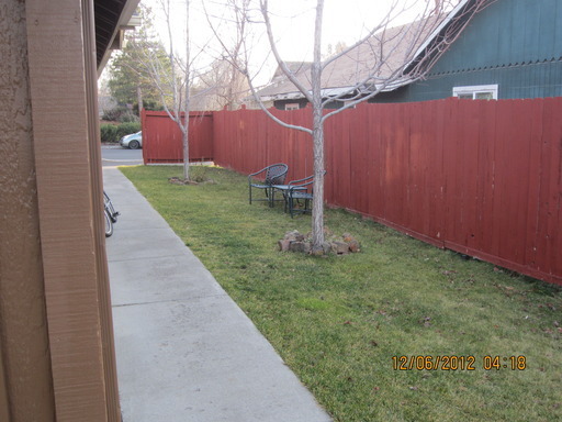 Listing photo thumbnail