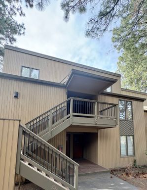 19717 Mt. Bachelor Dr. #141, Bend, OR 97702