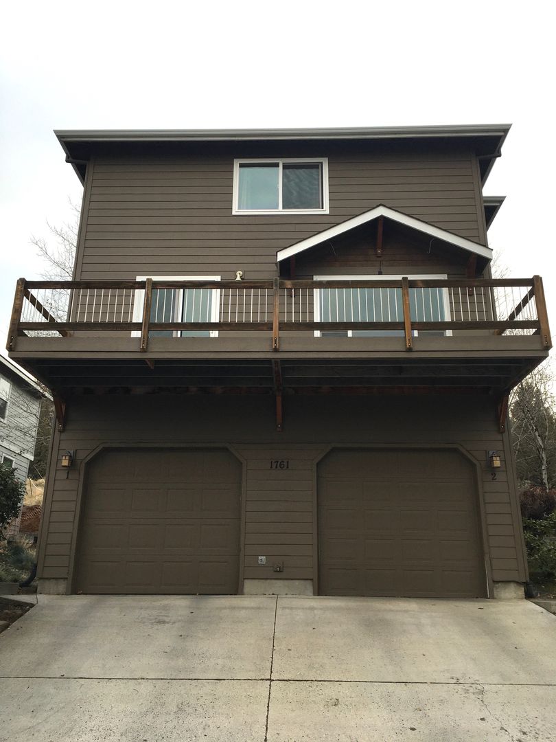 Bend Apartment: 1761 Lotus Dr Bend