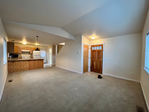 Listing photo thumbnail