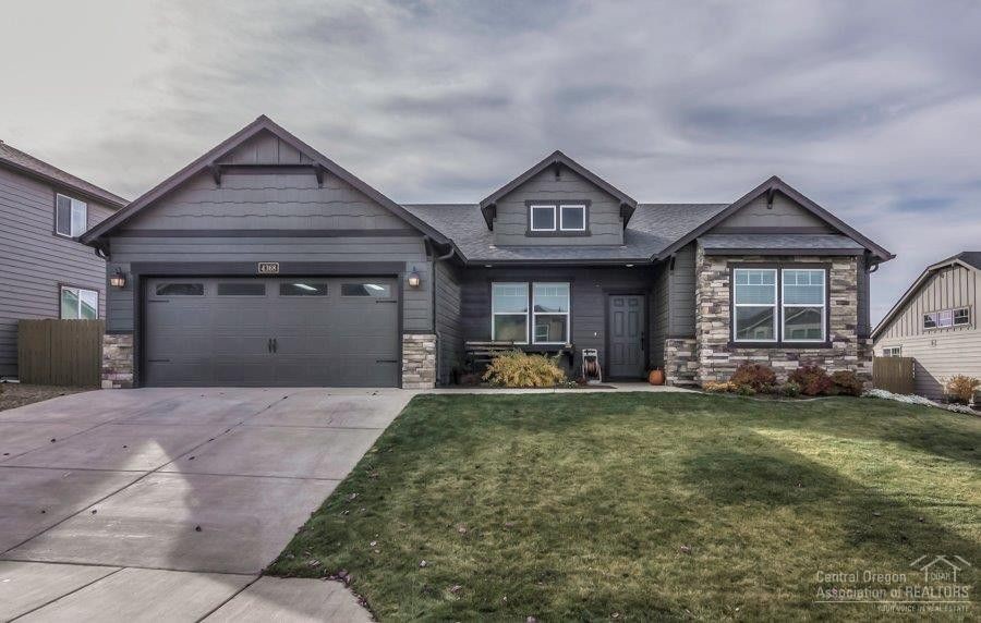 Redmond House: 4368 SW Umatilla Ave