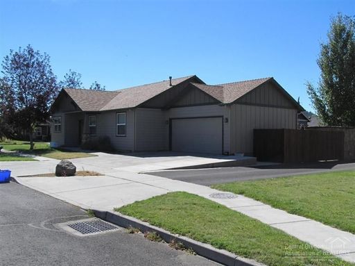 62593 Hawkview Road, Bend, OR 97701