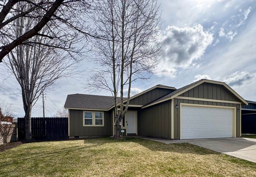 20087 Mount Hope Lane, Bend, OR 97702