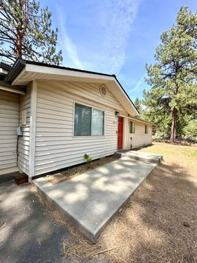 60215 Cheyenne Road, Bend, OR 97702