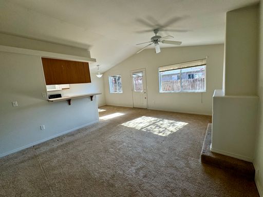 Listing photo thumbnail