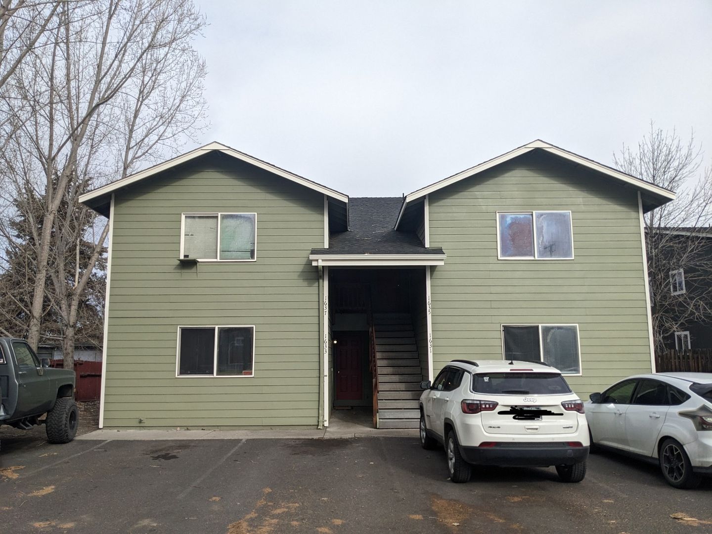 Redmond Apartment: 1631-1637 SW Salmon