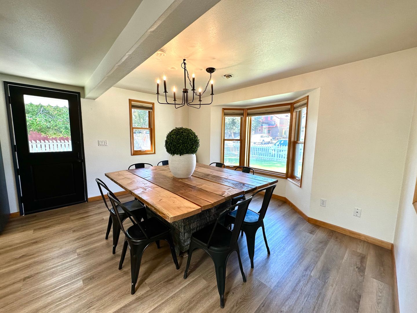 Listing photo