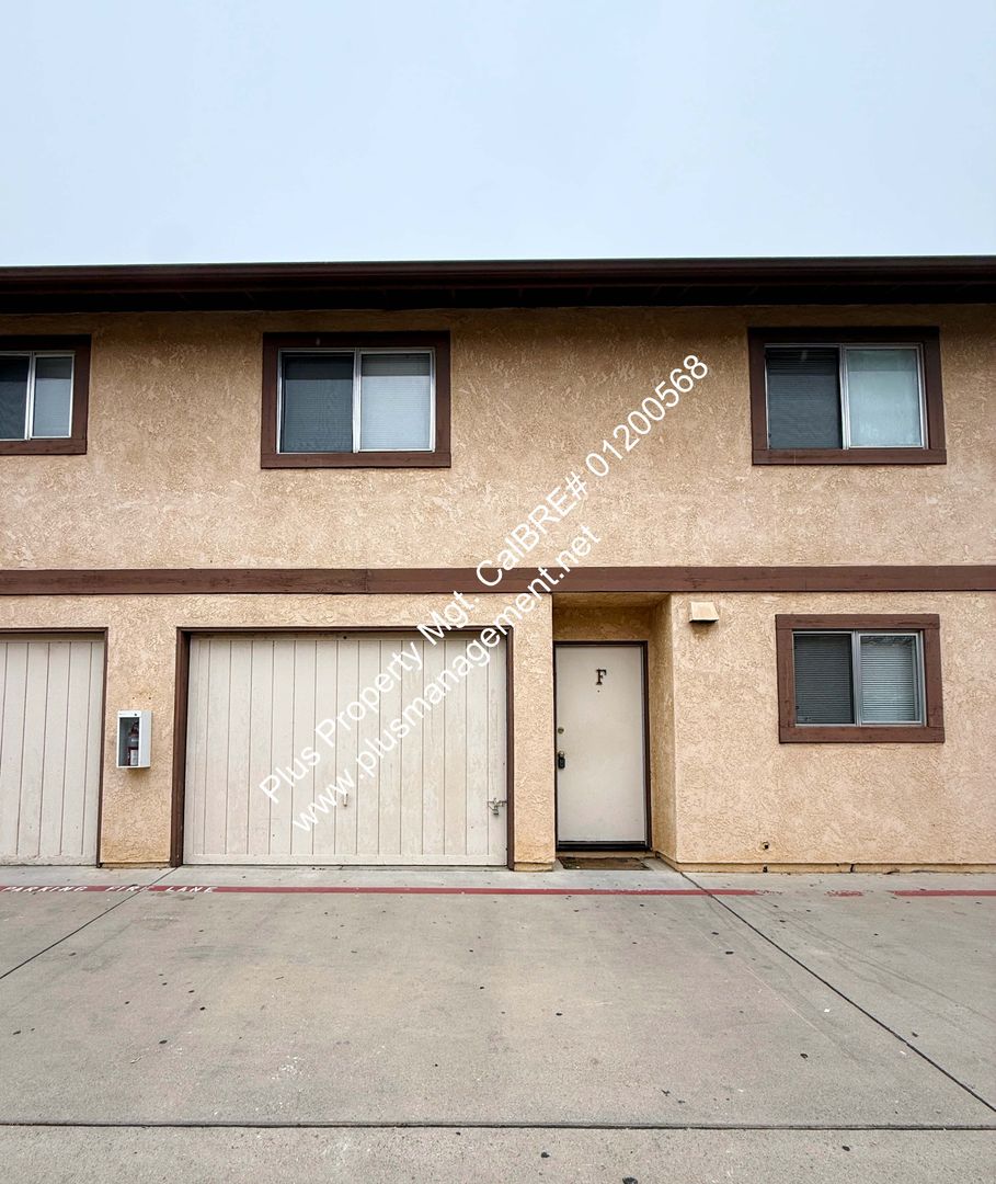 Santa Maria Apartment: 570 E Newlove Drive