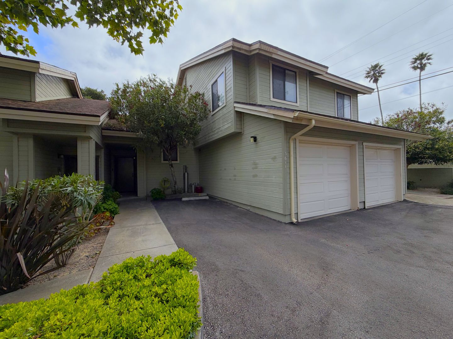 Lompoc House: 3611 Constellation Road