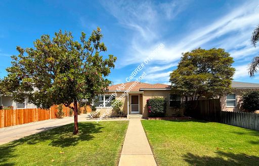 Charming Centrally Located Single Story Front Home With 2-Car Detached Garage – photo 1