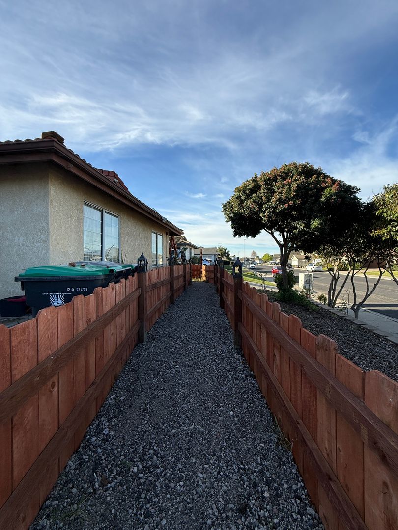 Santa Maria House: 2818 S Bradley Rd., Unit A