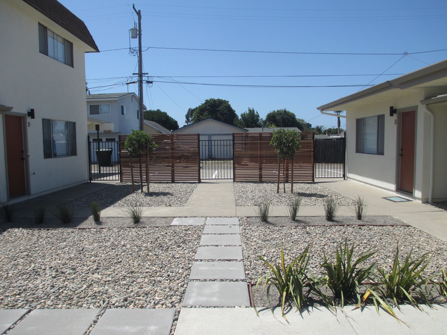 Lompoc Apartment: 125 South L Street