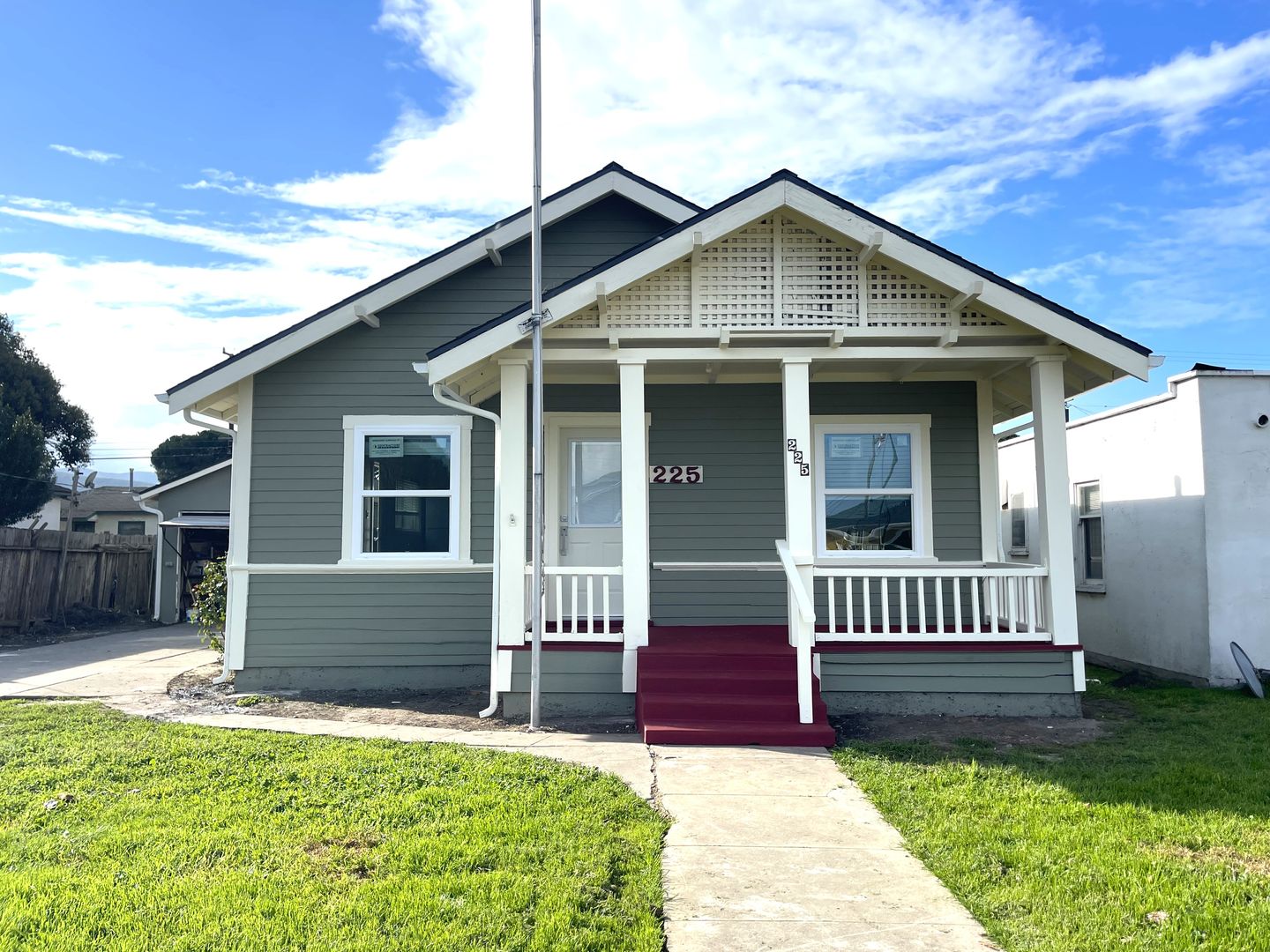 Lompoc Apartment: 225 South G Street