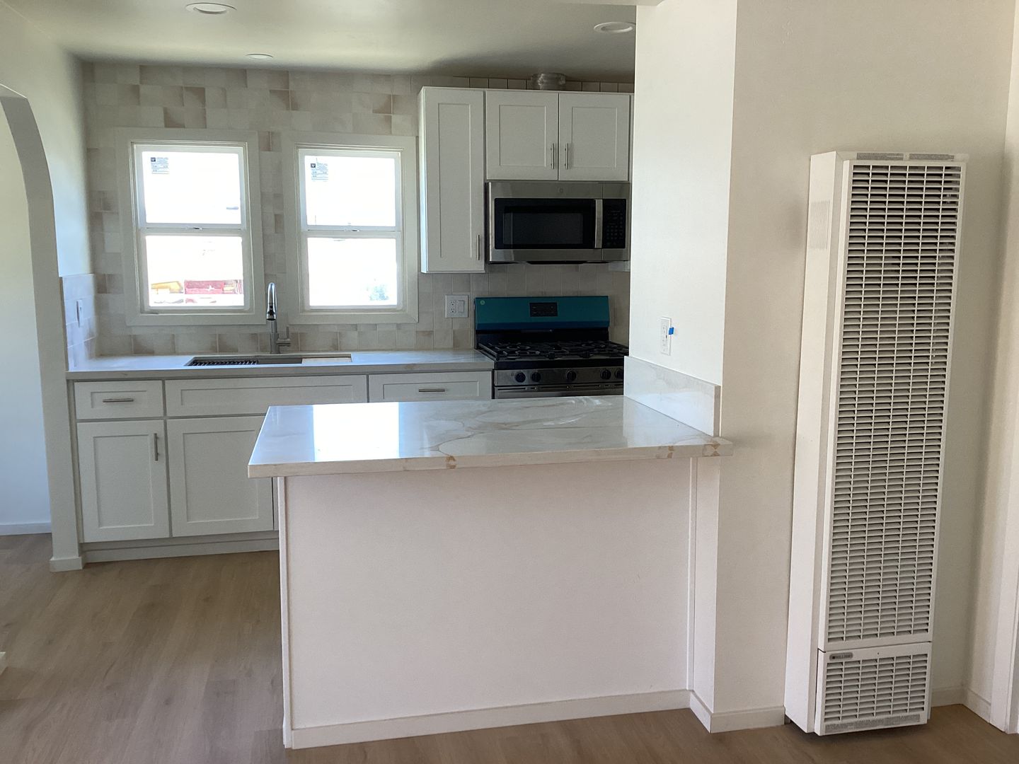 Lompoc Apartment: 219 South G Street