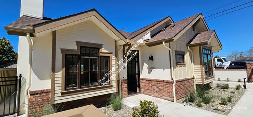 Old Orcutt Beautiful Newer Single Story Cottage Located in Gated Four-Plex – photo 1