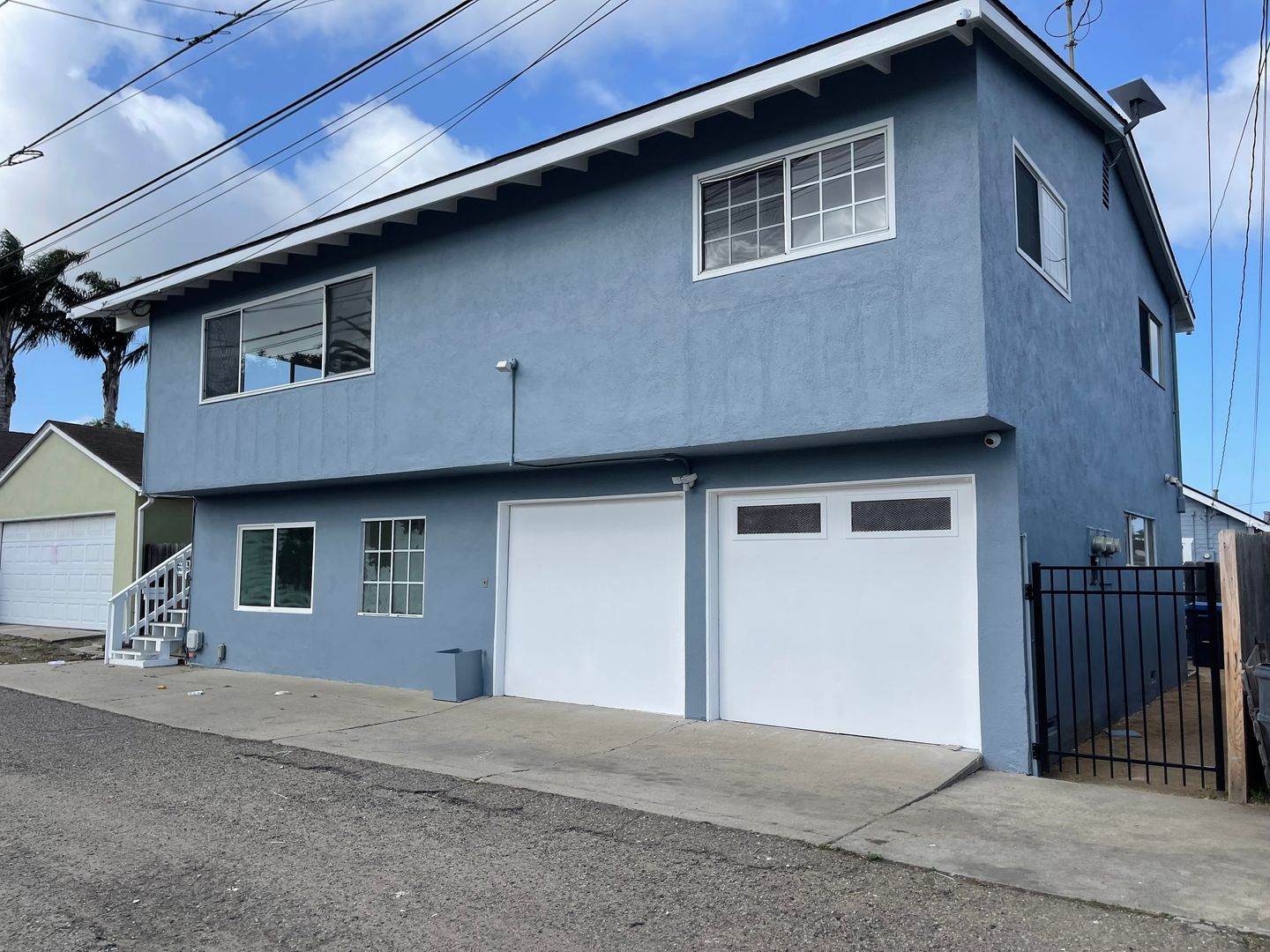 Lompoc House: 130 1/2 South M Street, Unit A (Downstairs)