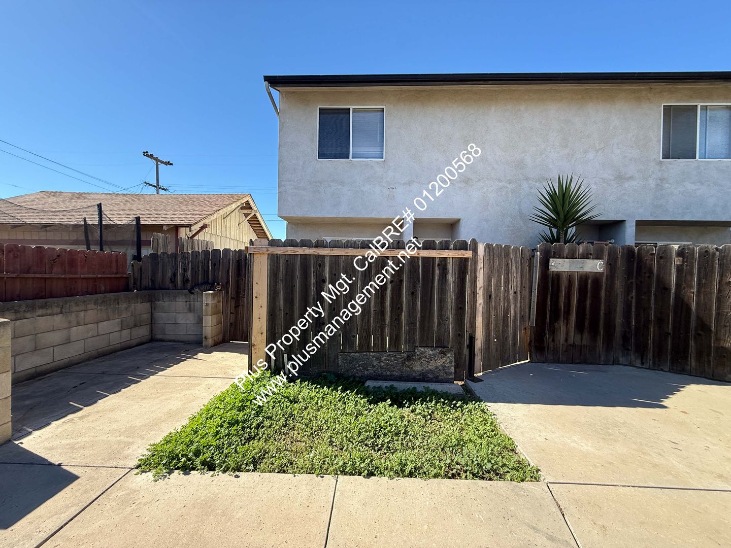 Santa Maria Apartment: 621 S Lincoln Street