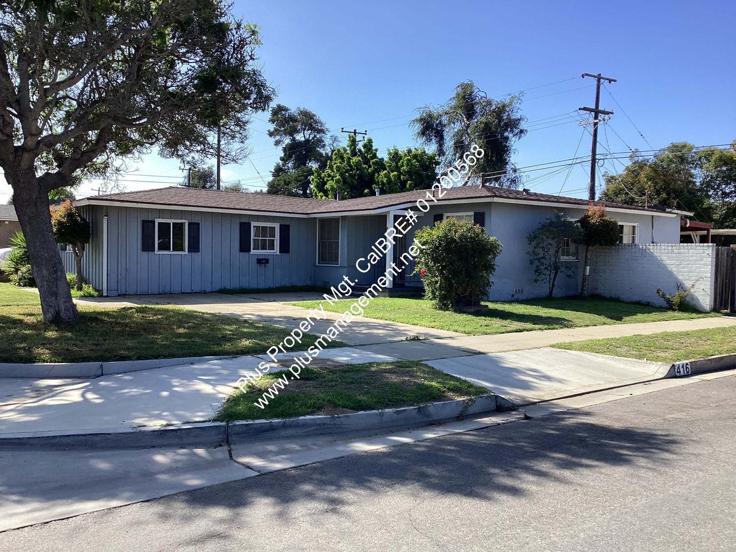 Centrally Located Single Story Ranch Style Home Near Miller Elementary School 