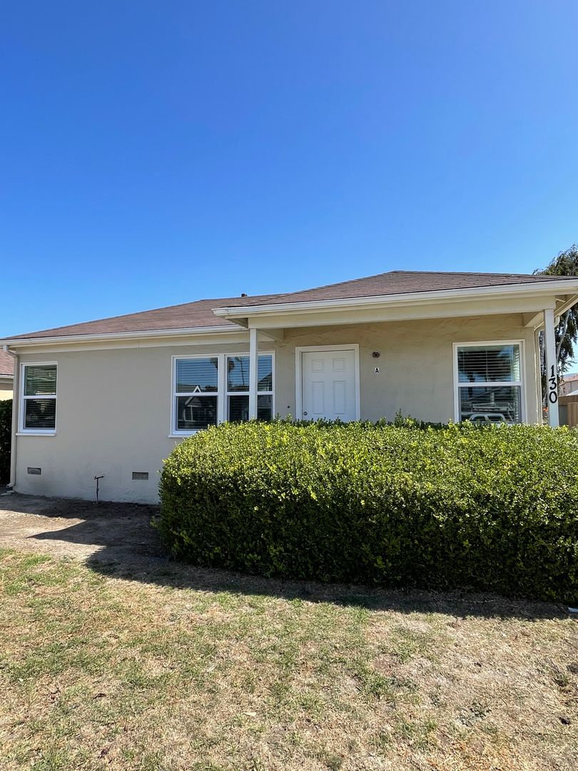 Lompoc Apartment: 130 North G Street