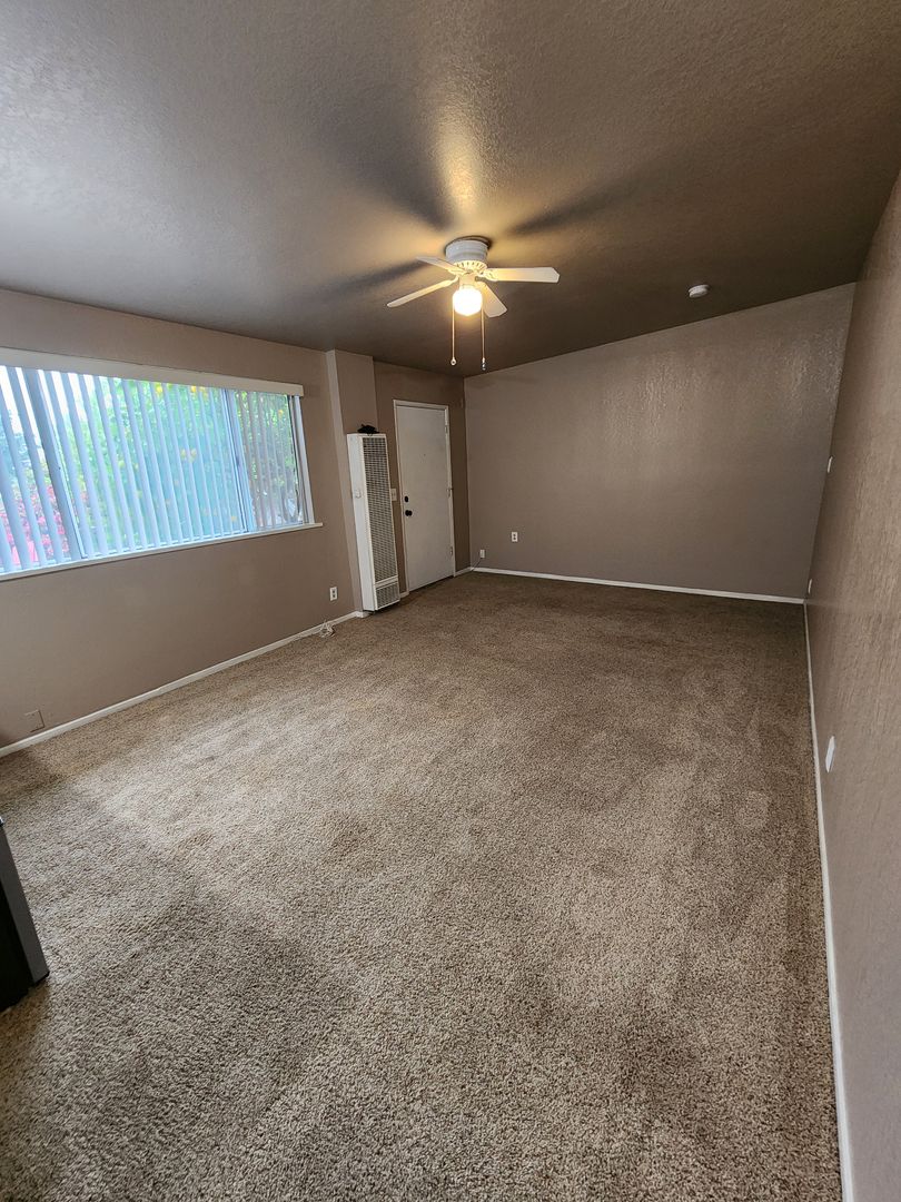 Grover Beach Apartment: 754 Atlantic City
