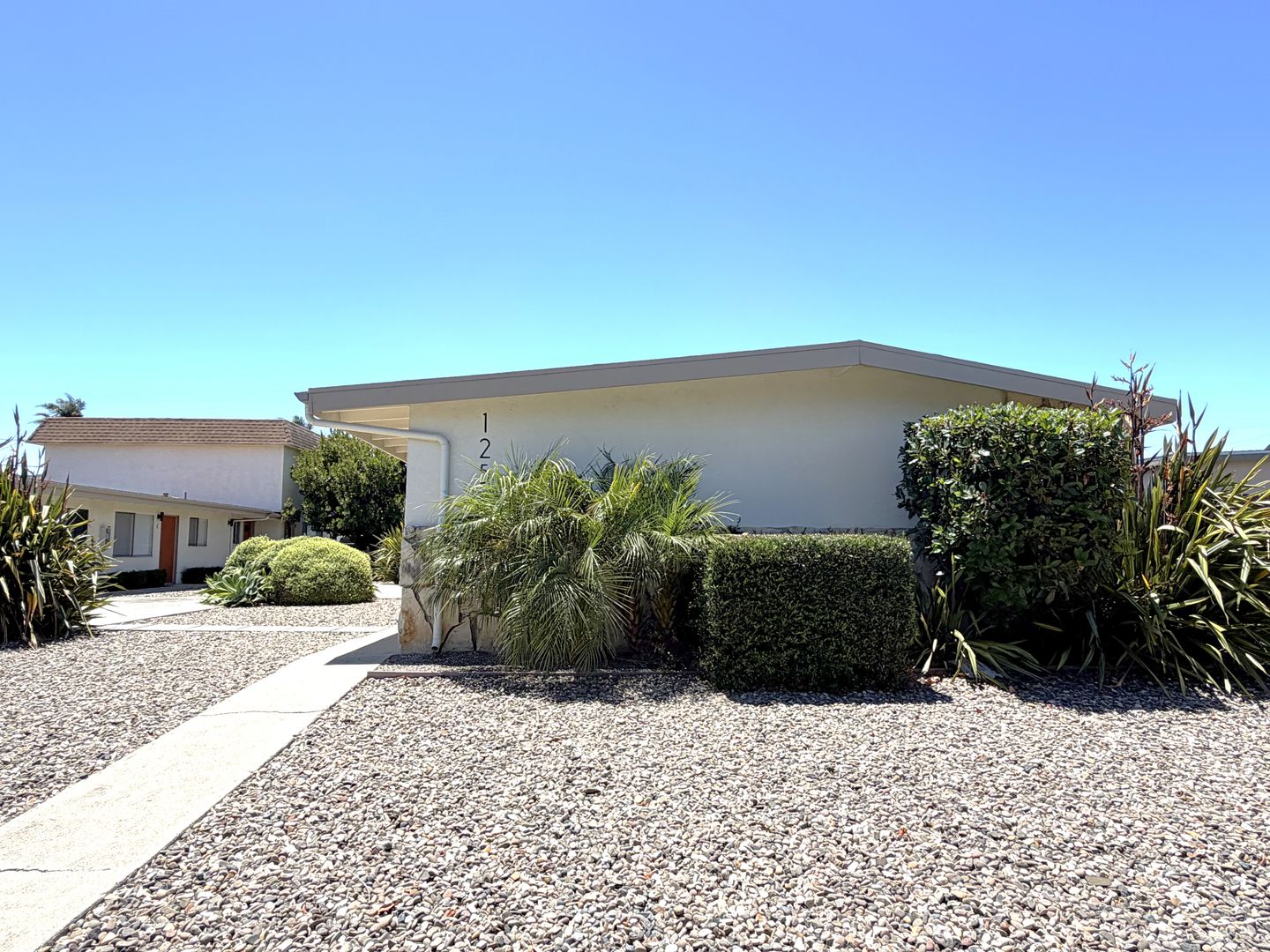 Lompoc Apartment: 125 South L Street