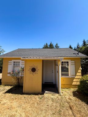 Cozy One Bedroom House For Rent In Port Hadlock