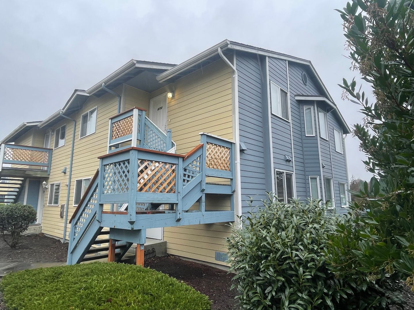 Oak Harbor House: 537 NE Ellis Way #A202